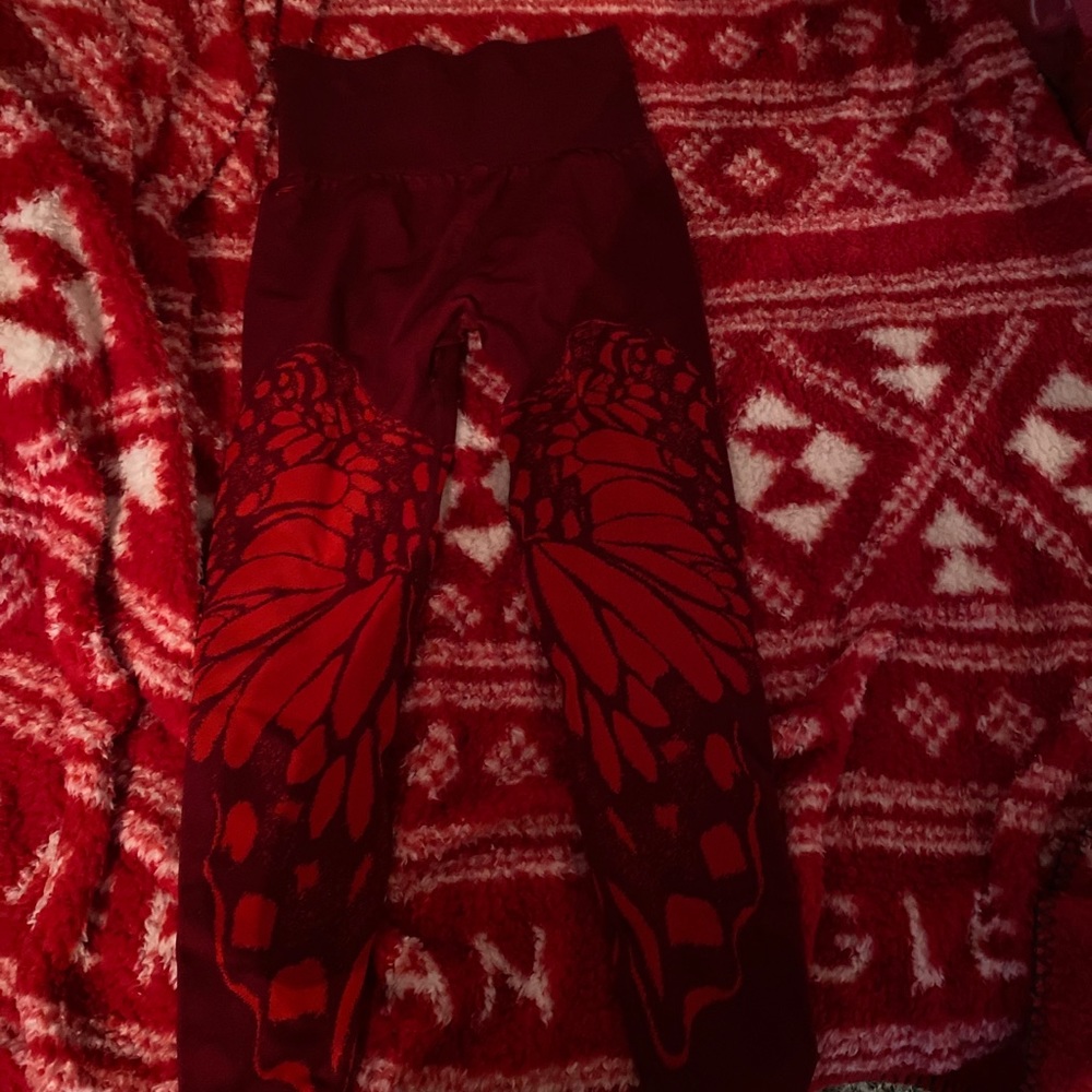 red high waisted leggings